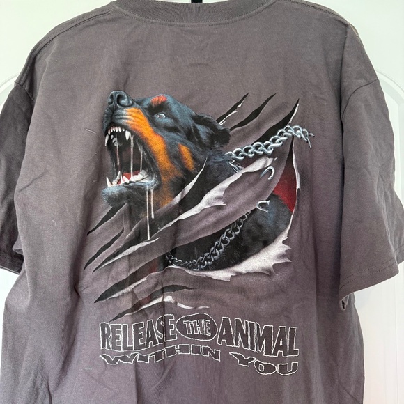 Vintage Release the Animal In You Fierce Rottweiler Dog Graphic T-Shirt Y2K 2000 - Picture 1 of 5